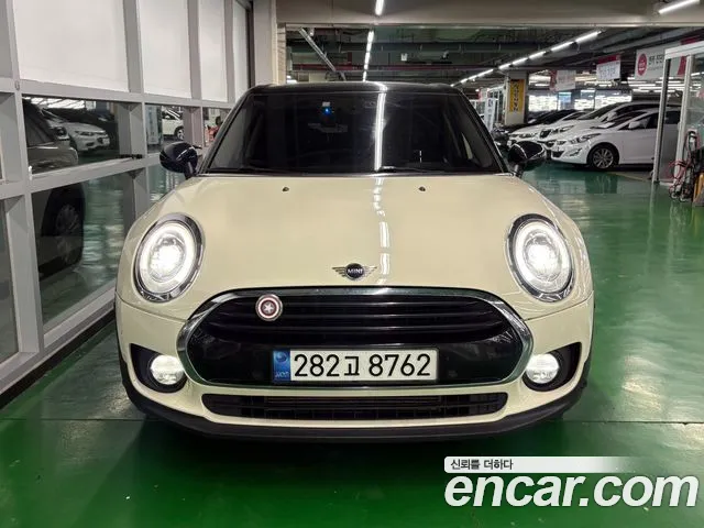 MINI Clubman 2019 thumb 2