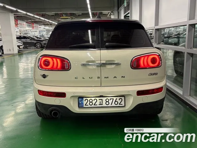 MINI Clubman 2019 thumb 3