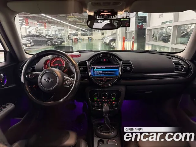 MINI Clubman 2019 thumb 5