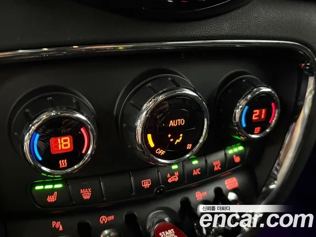 MINI Clubman 2019 thumb 10