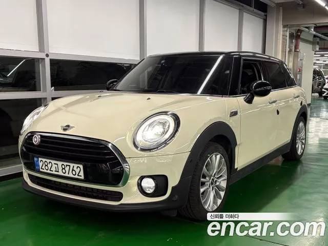 MINI Clubman 2019 thumb 11