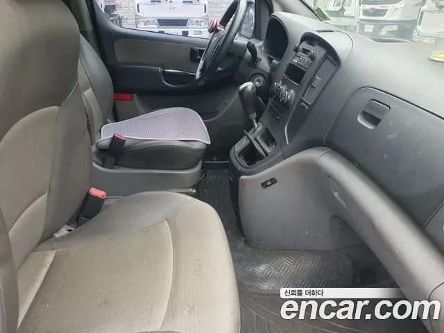 Hyundai Starex 2009 thumb 6