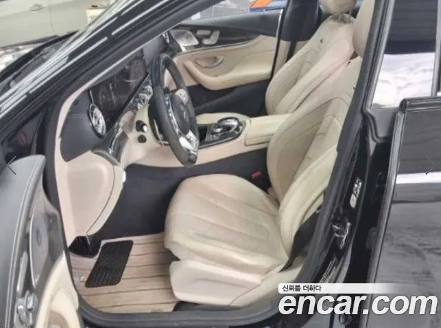 Mercedes-Benz CLS-Class 2019 thumb 6