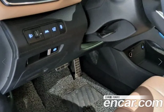 Hyundai Santa Fe 2023 thumb 10