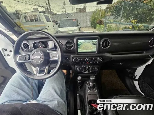 Jeep Wrangler 2021 thumb 10