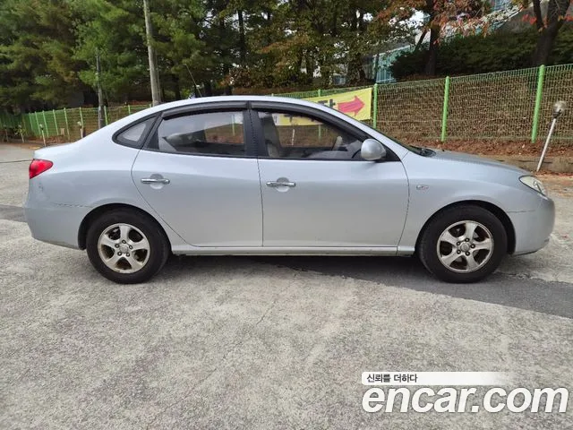 Hyundai Avante 2009 thumb 8