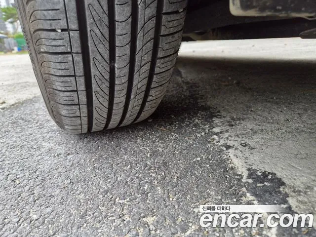 Hyundai Avante 2009 thumb 10