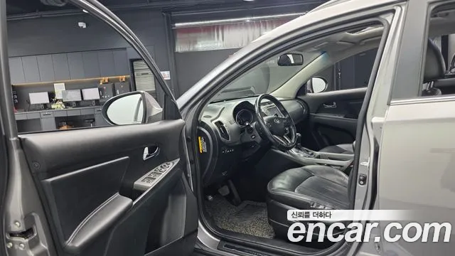 Kia Sportage 2015 thumb 9