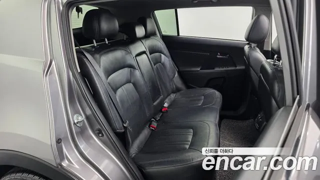 Kia Sportage 2015 thumb 10
