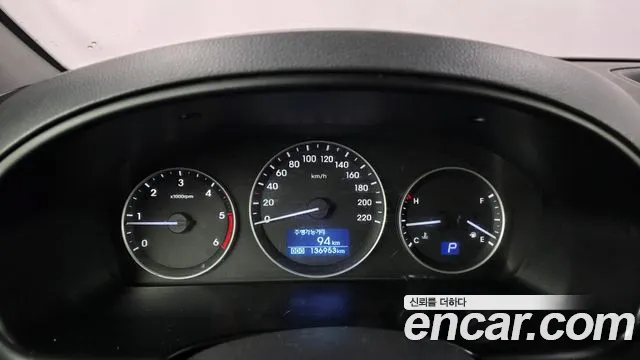 Hyundai Starex 2018 thumb 8