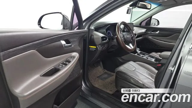 Hyundai Santa Fe 2018 thumb 10