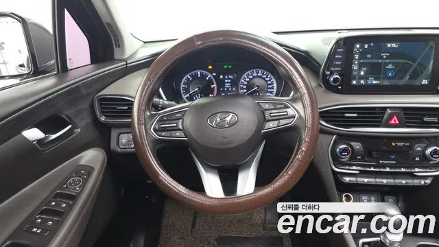 Hyundai Santa Fe 2018 thumb 12