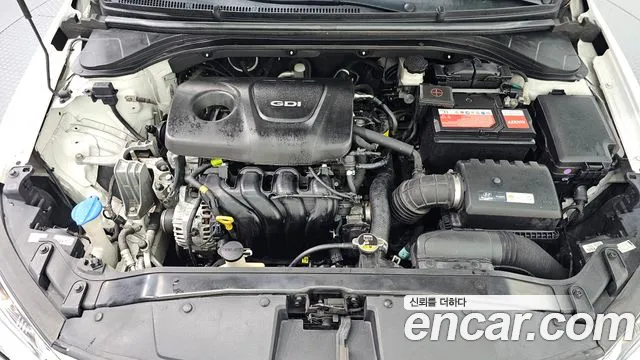 Hyundai Avante 2016 thumb 5