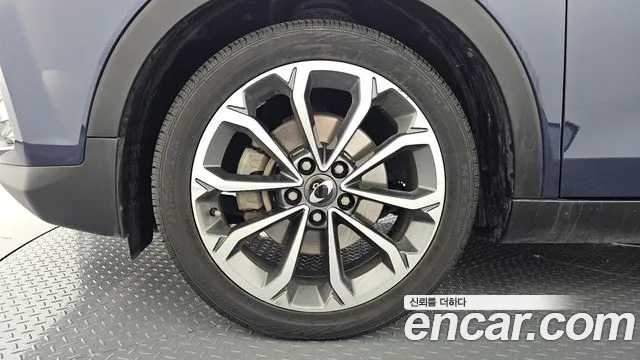 KG_Mobility_Ssangyong TIBOLI 2018 thumb 5