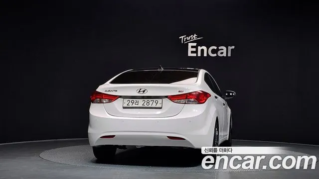 Hyundai Avante 2012 thumb 4