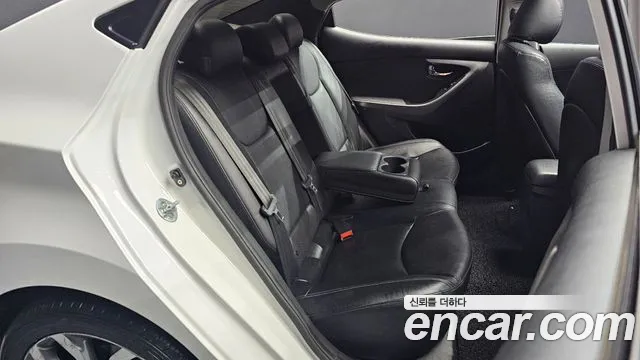 Hyundai Avante 2012 thumb 11