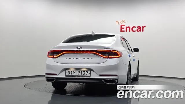 Hyundai Grandeur 2019 thumb 3