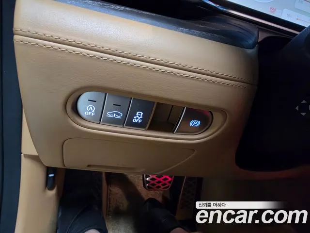 Genesis G90 2022 thumb 10