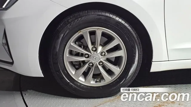 Hyundai Avante 2019 thumb 5
