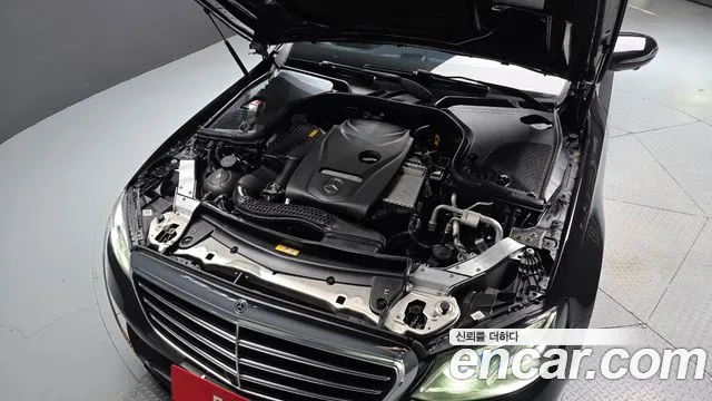 Mercedes-Benz E-Класс 2019 thumb 6