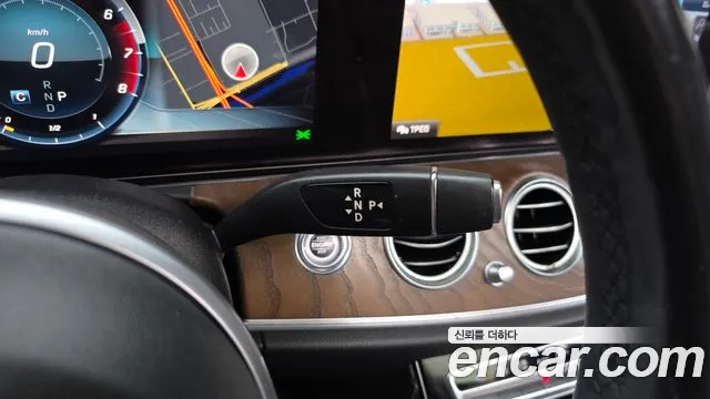 Mercedes-Benz E-Класс 2019 thumb 9
