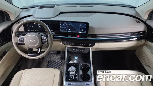 Kia Carnival 2024 thumb 6