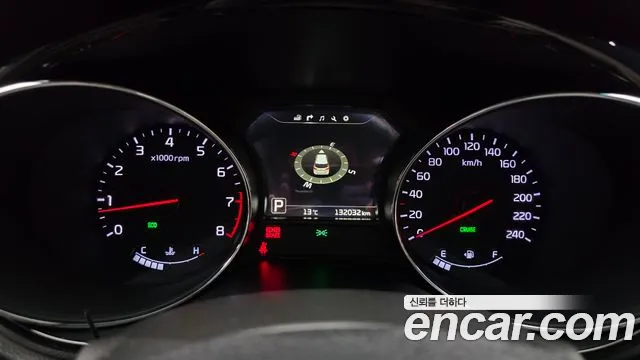 Kia Carnival 2016 thumb 7