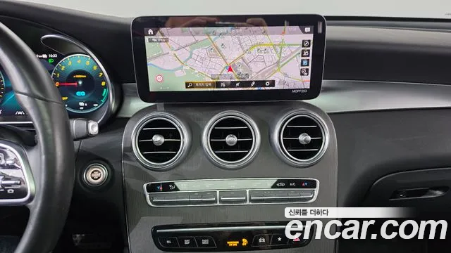 Mercedes-Benz GLC 2021 thumb 12