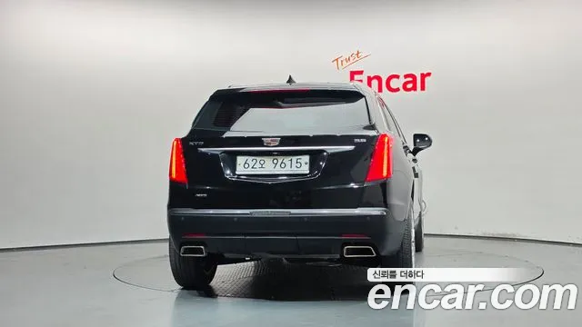 Cadillac XT5 2019 thumb 4