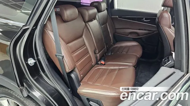 Kia Sorento 2015 thumb 11