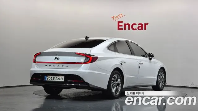 Hyundai Sonata 2021 thumb 2