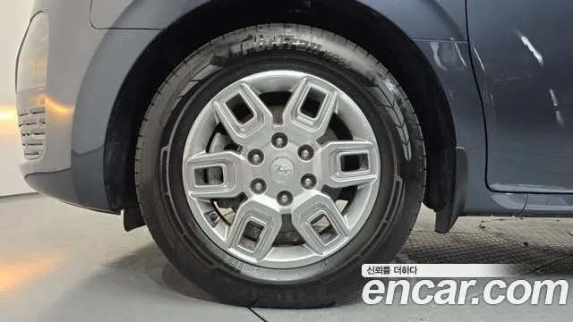 Hyundai Staria 2021 thumb 5