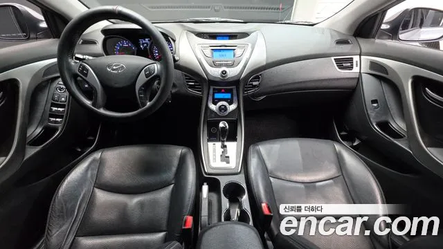 Hyundai Avante 2012 thumb 6