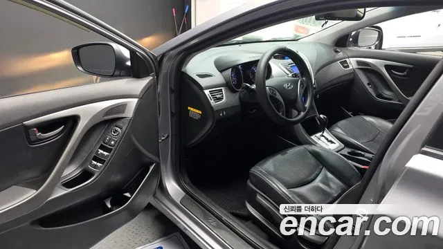 Hyundai Avante 2012 thumb 9