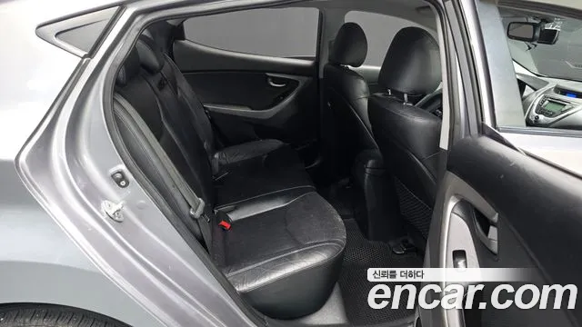 Hyundai Avante 2012 thumb 10