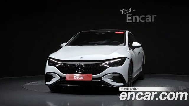 Mercedes-Benz EQE 2026 thumb 2