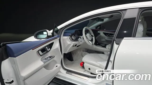 Mercedes-Benz EQE 2026 thumb 9