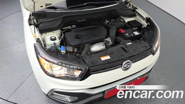 KG_Mobility_Ssangyong TIBOLI 2016 thumb 5