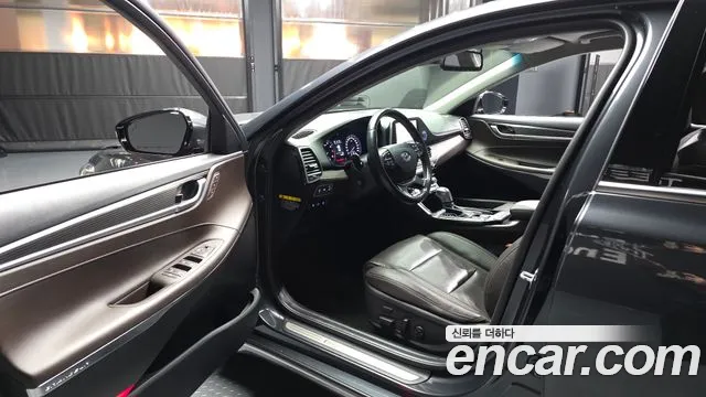 Hyundai Grandeur 2018 thumb 9