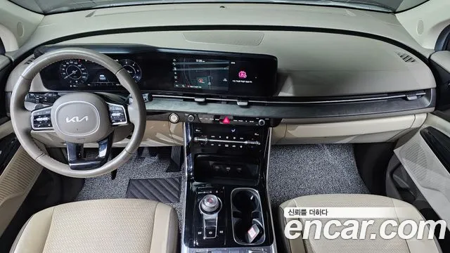 Kia Carnival 2023 thumb 7