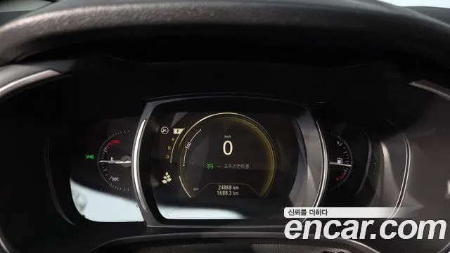 Renault-KoreaSamsung Koleos 2018 thumb 8