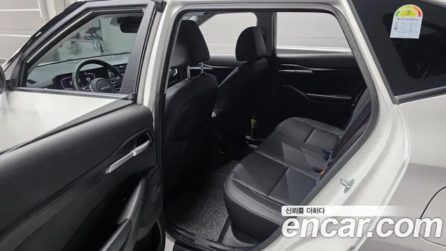 Kia Seltos 2025 thumb 11