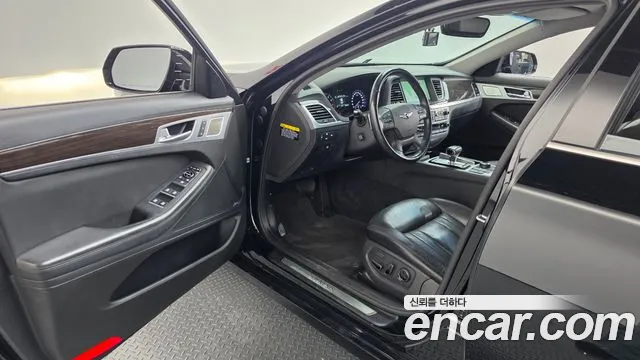 Genesis G80 2016 thumb 10