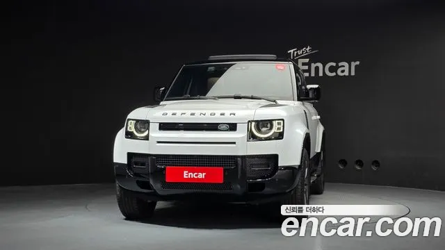 Land Rover Defender 2024 thumb 3
