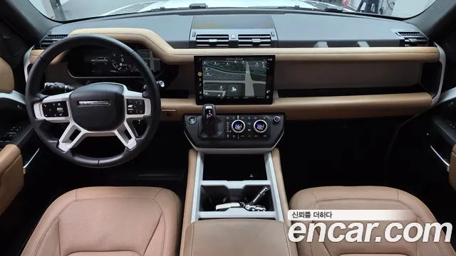 Land Rover Defender 2024 thumb 7