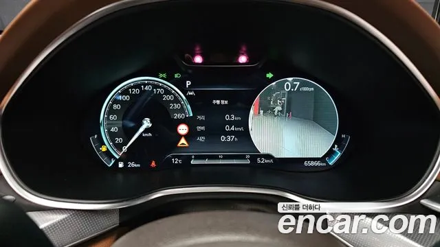 Genesis G80 2022 thumb 8
