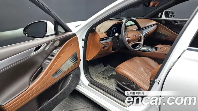 Genesis G80 2022 thumb 10