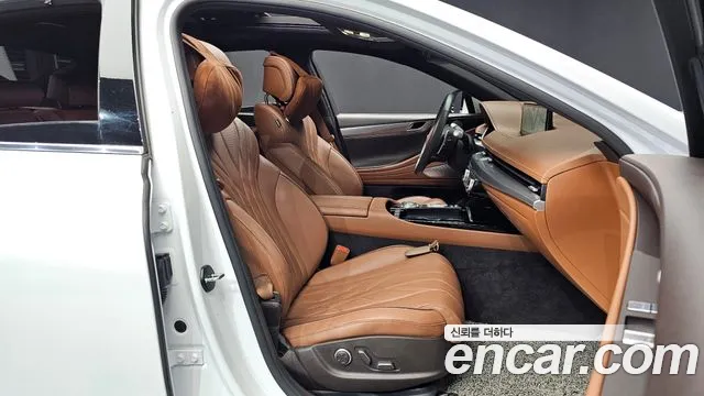 Genesis G80 2022 thumb 11