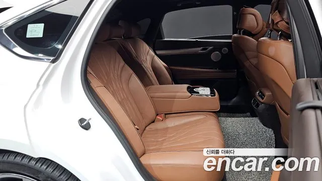 Genesis G80 2022 thumb 12
