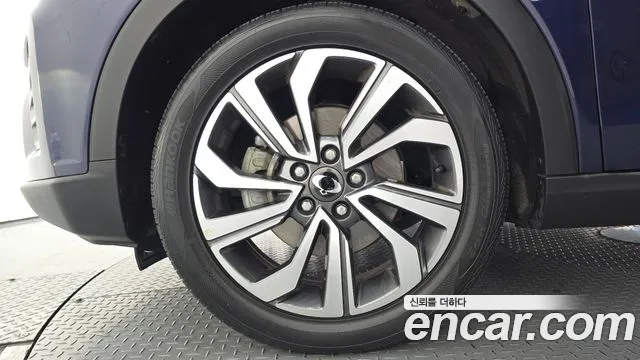 KG_Mobility_Ssangyong TIBOLI 2019 thumb 5